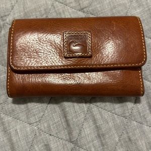 Dooney and Bourke wallet